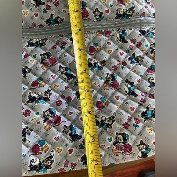 Vera Bradley Disney Triple Zip Hipster Playful Figaro Cat Crossbody Bag, NWT - Picture 8 of 8